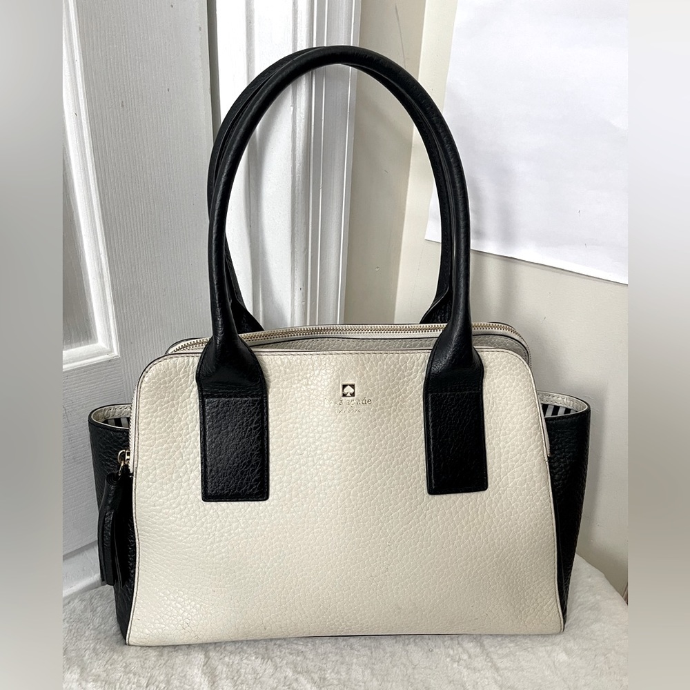 Kate Spade ♠️ Shoulder Bag EUC